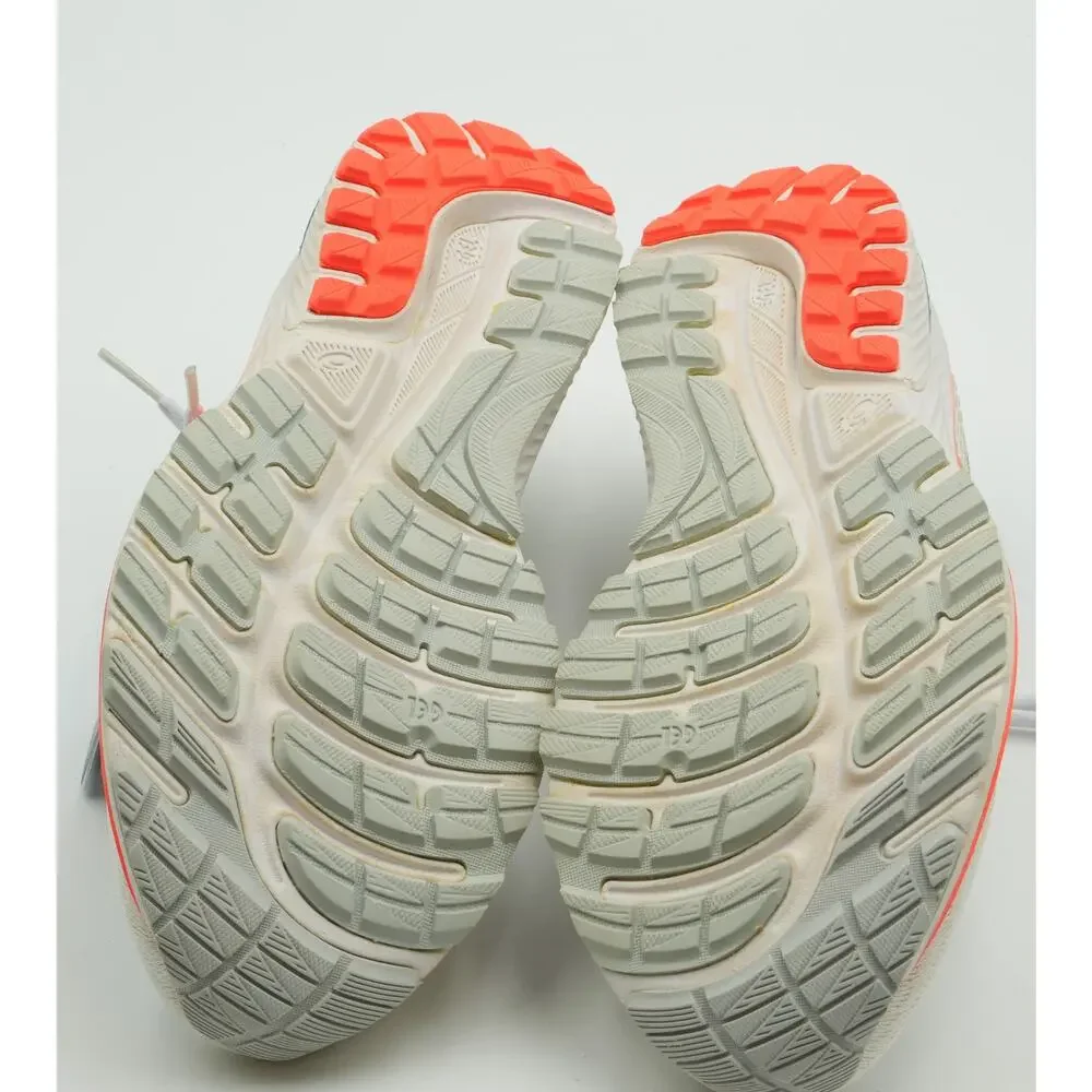 ASICS Gel-Cumulus 22 Women's running Shoes White/Pure Silver 9.5 M